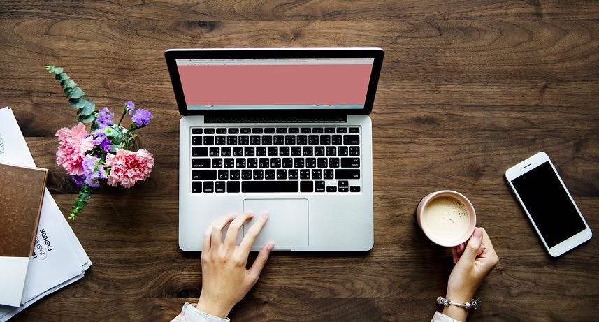 Redactor para reviews de productos de tecnología